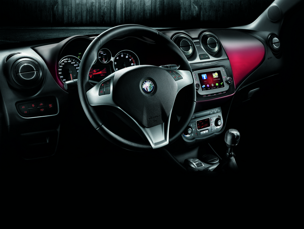 Alfa Romeo MiTo 2014 – Interieur, Foto 1